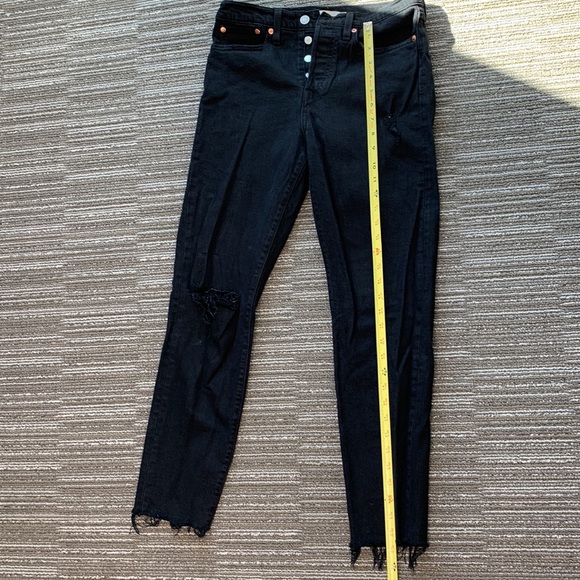 Levi’s Premium Black Jeans - Picture 3 of 5